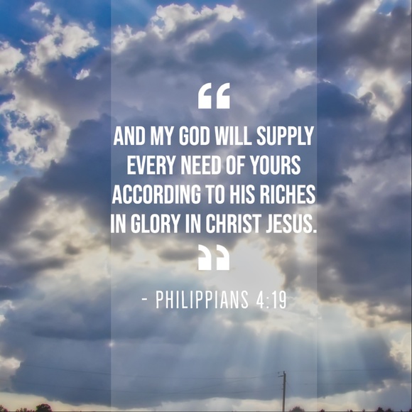 Meet your Posher, Stephanie - Picture 4 of 8